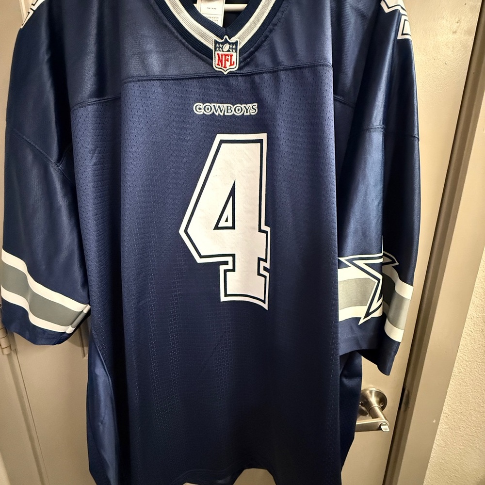 Dak Prescott Jersey (Pro Line)